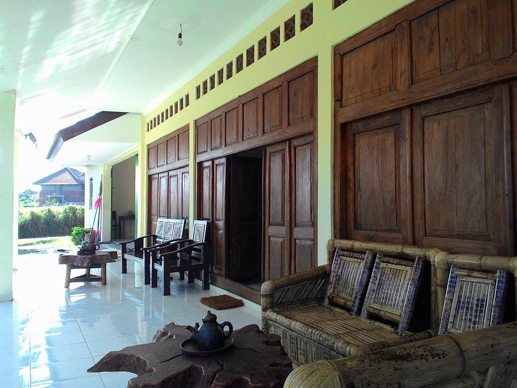 Griya Harja Homestay Маґеланґ Екстер'єр фото